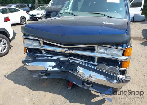 1997 Chevrolet Tahoe K1500 from USA, damaged, VIN 1GNEK13R8VJ437236
